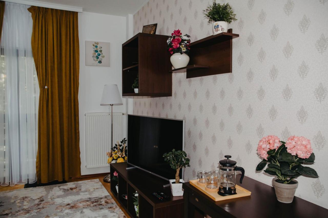 Apartament Hugo Mountain Sinaia Zewnętrze zdjęcie